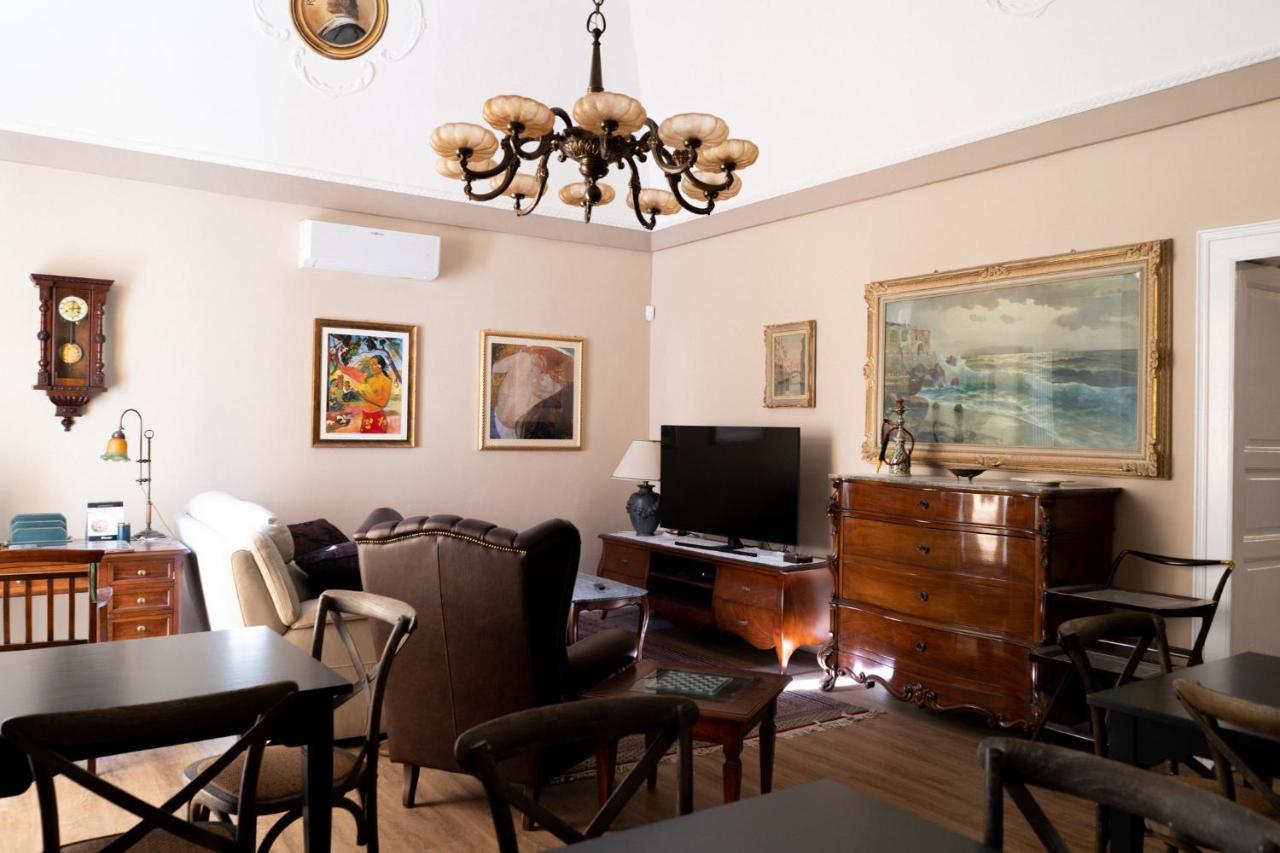 B&B Giardino Delle Delizie กราวีนา อิน ปูเลีย ภายนอก รูปภาพ