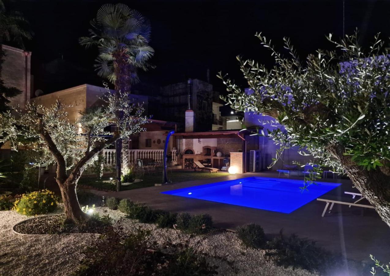 B&B Giardino Delle Delizie กราวีนา อิน ปูเลีย ภายนอก รูปภาพ